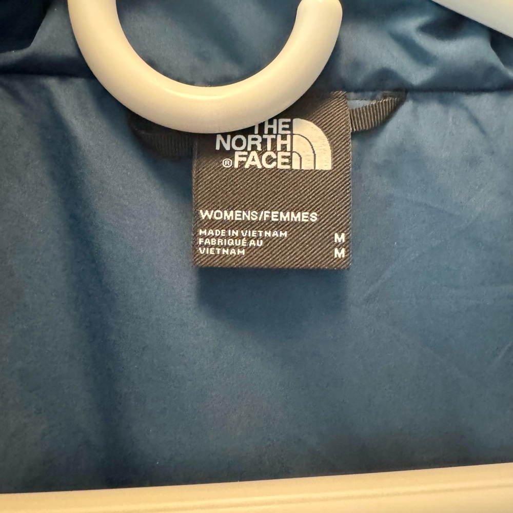 The North Face Navy Quilted Packable Jacket - Picture 4 of 6